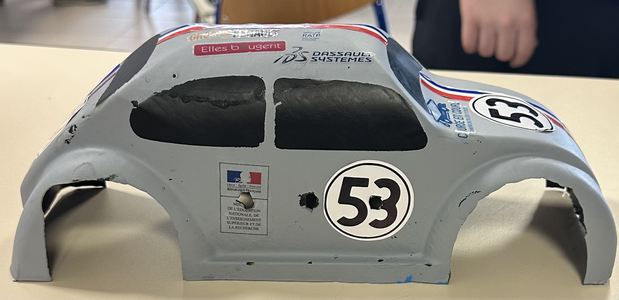 photo de la carrosserie numero 2